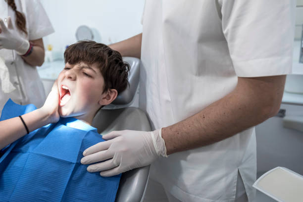 Best Emergency Tooth Extraction in West Crossett, AR